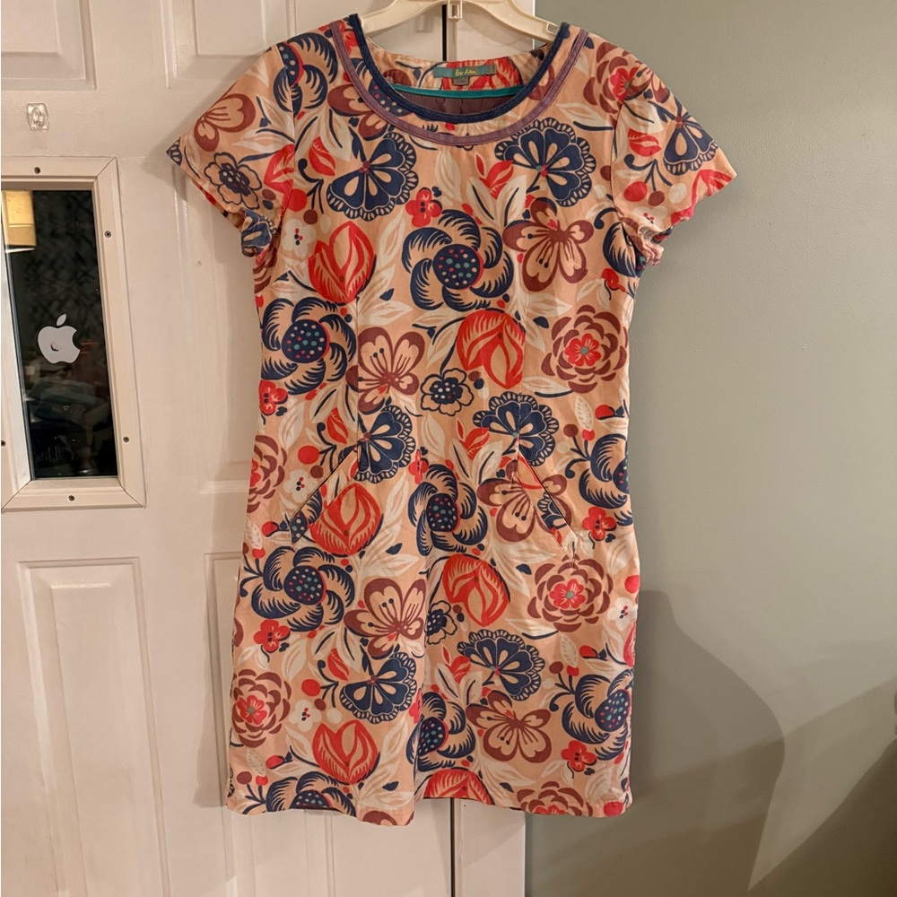 Boden light weight corduroy dress